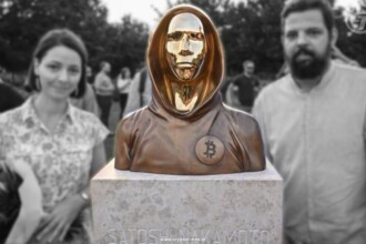 Hungary Unveiled Statue in Honor of Satoshi Nakamoto