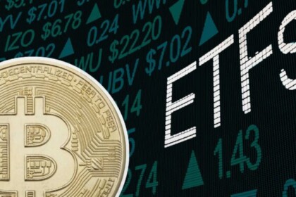 Traders Stock Up on Stablecoins Ahead SEC's ETF Ruling