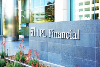 LPL Financial Takes Cautious Approach to New Bitcoin ETFs