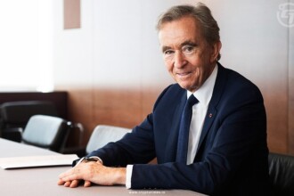 World's Richest Man Bernard Arnault is an NFT Holder