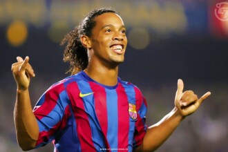 Ronaldinho Foray into crypto by partnering with Graph Blockchain