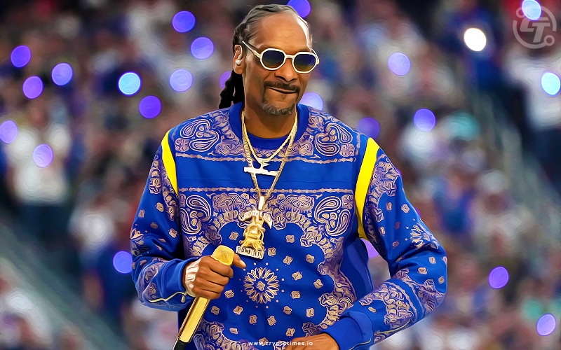 Snoop Dogg Tussles With Twitter's Blue Verification Policy.