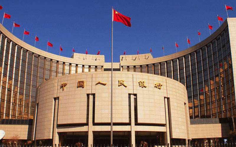 HK Central Bank Urges Banks to Embrace Crypto