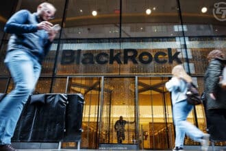 BlackRock Recommends Fixed Income Amid Bitcoin ETF Surge