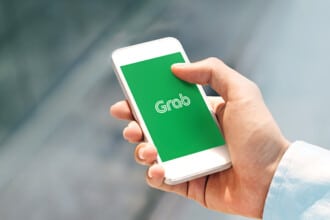 Grab Leads in Fintech Innovation with Crypto Top-Ups via GrabPay