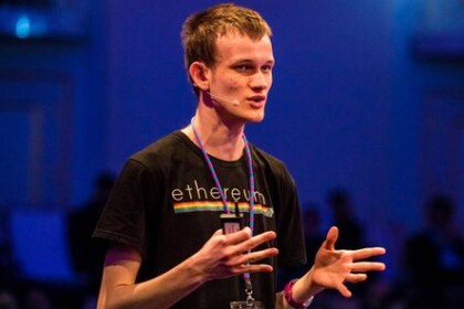 Vitalik Buterin Warns Against Blindly Supporting "Pro-Crypto" Politicians