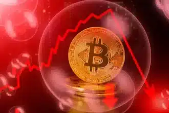 Bitcoin Drops Below $92K, $693 million Longs Liquidated