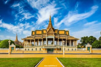 Cambodia Blocks Binance, Coinbase Amid Crypto Regulation Push