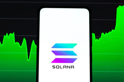 Will Solana Fall Hard to $100 after Bouncing Off Support at $200?